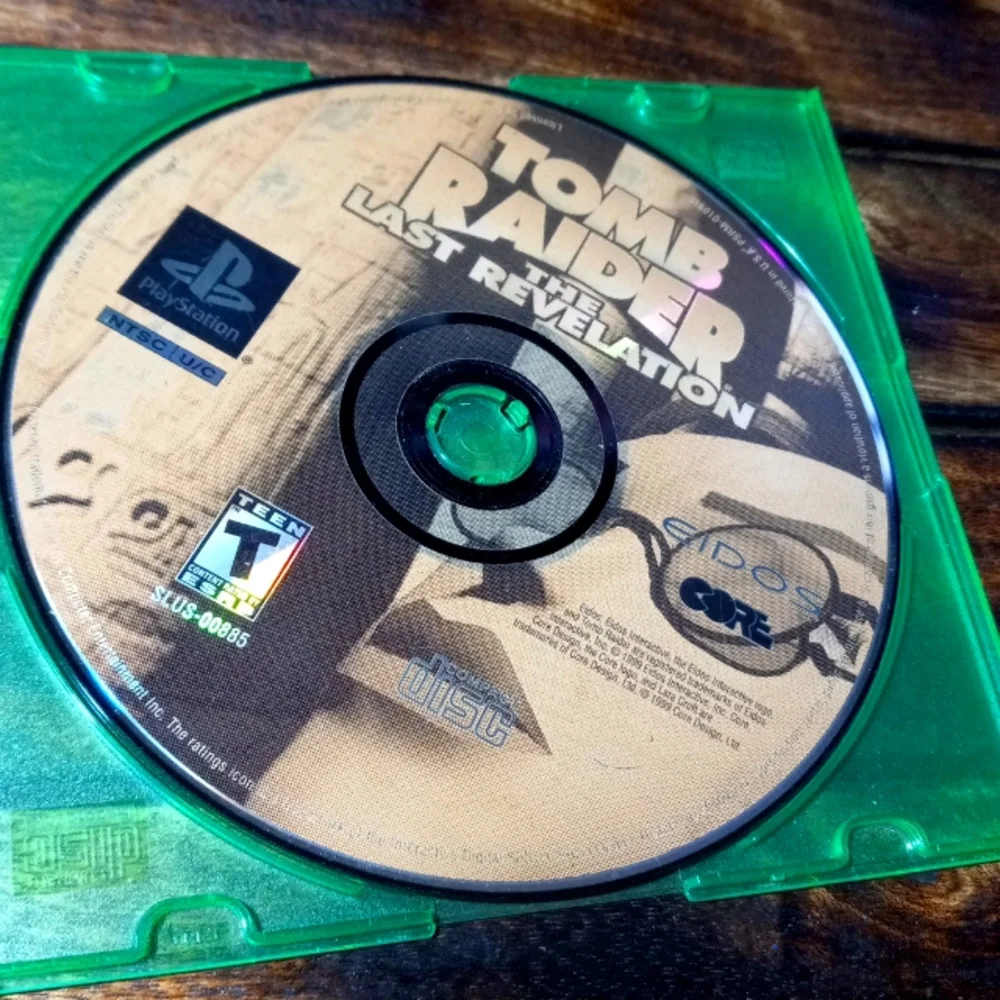 G-20 PS1 -Tomb Raider the last revelation game